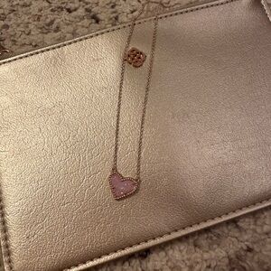 kendra scott rose gold heart necklace never worn brand new